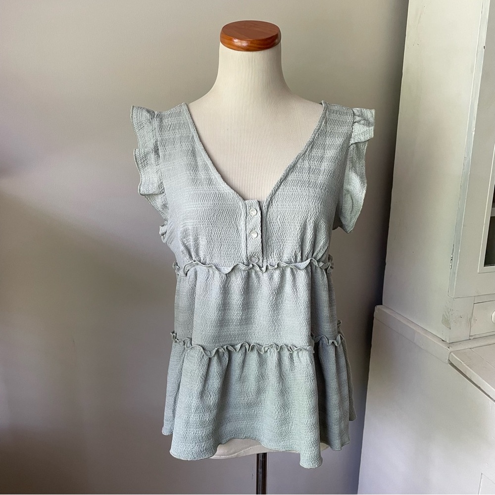 Atelier by Kirious Ruffle Tiered Top Mint Green Size Medium